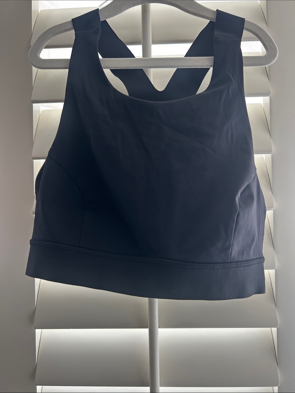 lululemon athletica black High-Neck Cropped Sports Bra size 8